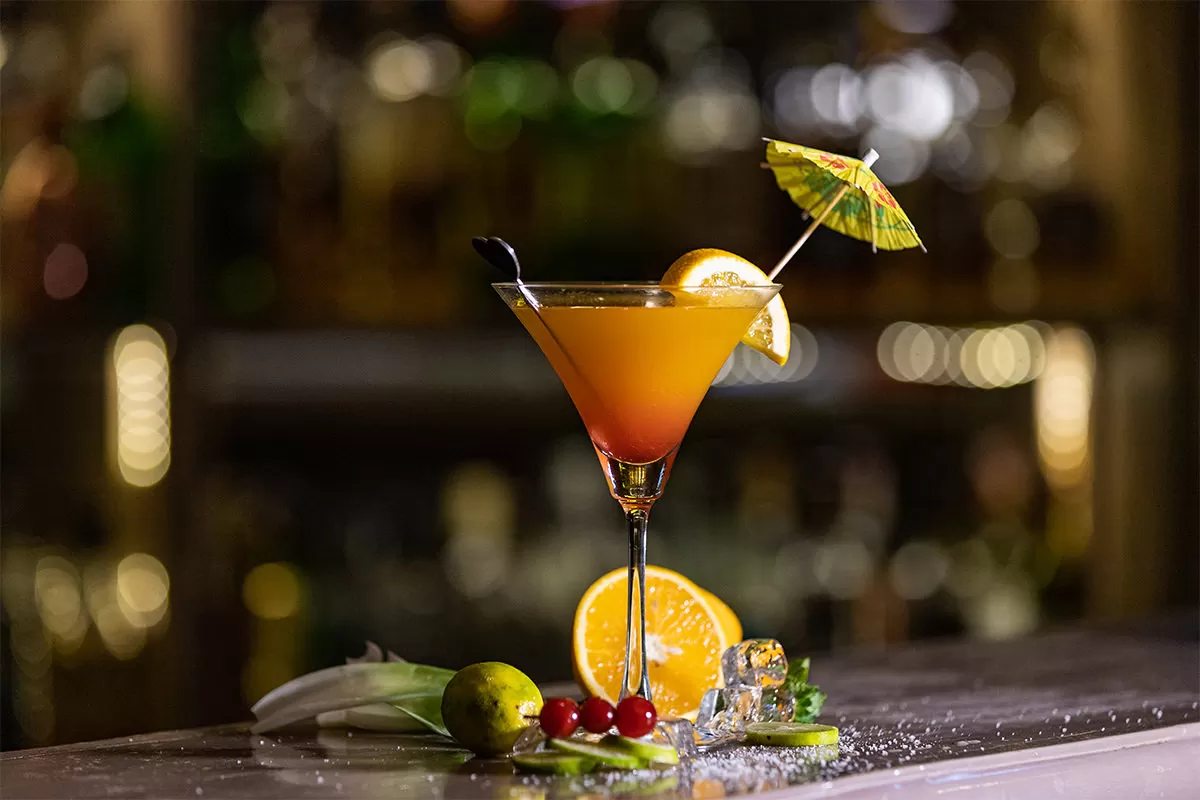 Circle Bar